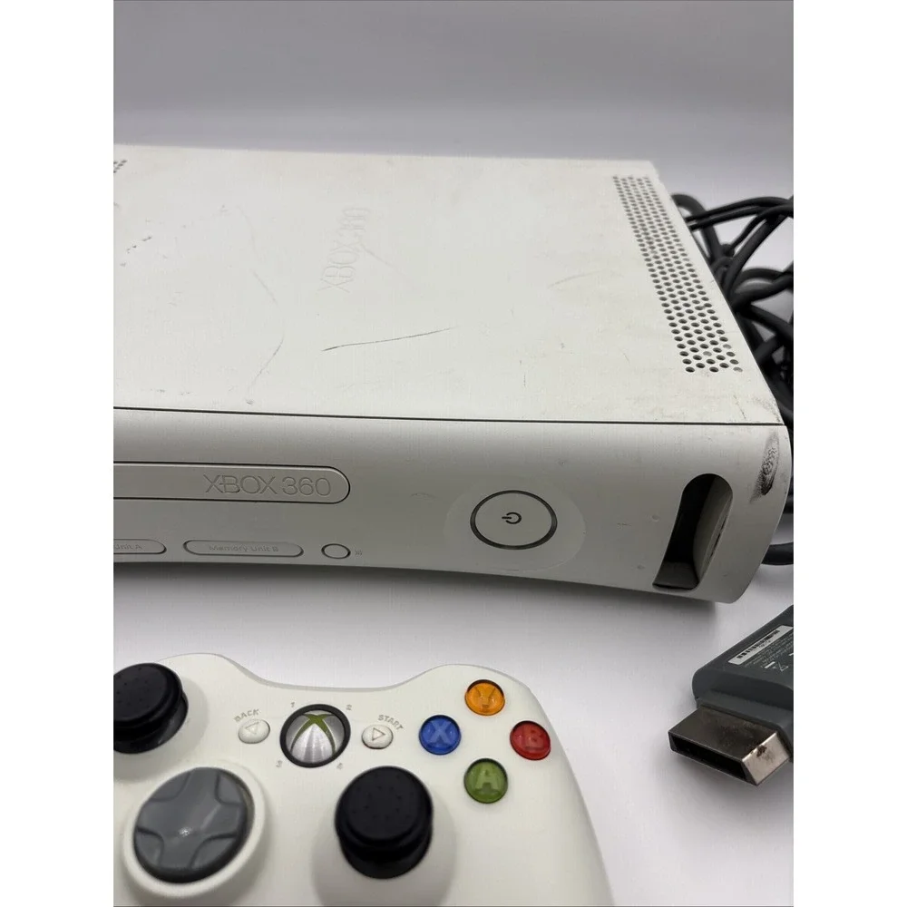 Microsoft Xbox 360 White Console Bundle Controller 16GB HDMI Tested Working